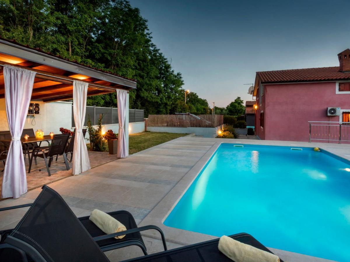 Holiday home Laura - Kst414 By Interhome